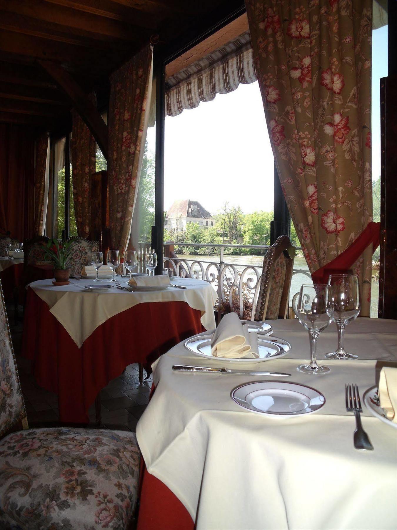 Hotel Restaurant L'Ecluse 安敦特里古南特 外观 照片